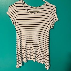 striped tee!